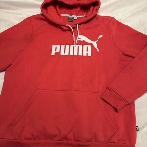 PUMA Women’s Dark Pink Hoodie with kangaroo pouch. EUC Sz XL casual comfort fit.